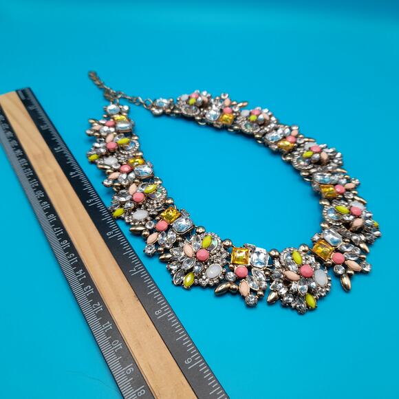 Pastel Clear Rhinestone Collar Necklace, Gold Tone, Link Wide Necklace - Picture 9 of 10
